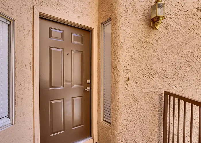 Community Perks! Modern Phx Condo: Extended Stay! *