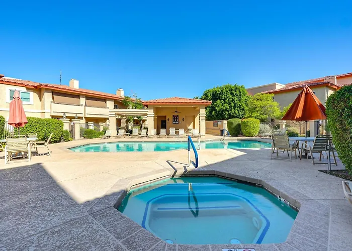 Community Perks! Modern Phx Condo: Extended Stay! *